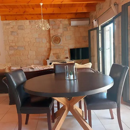 Constancia Villa
